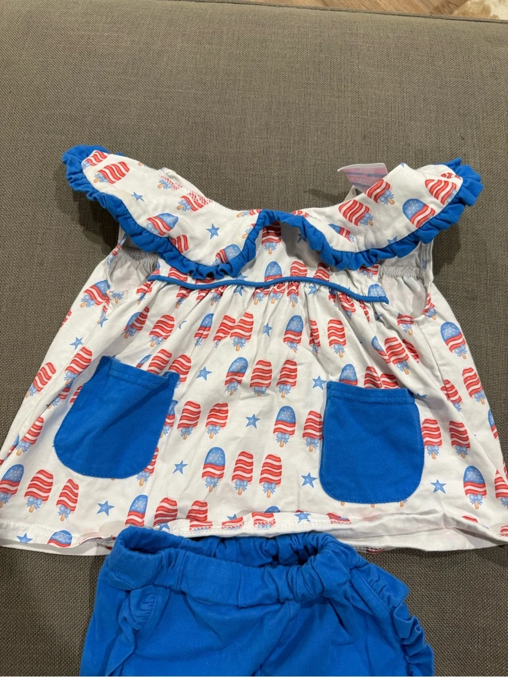 Toddler Girls White & Blue Patriotic Ruffle Top with Blue Shorts